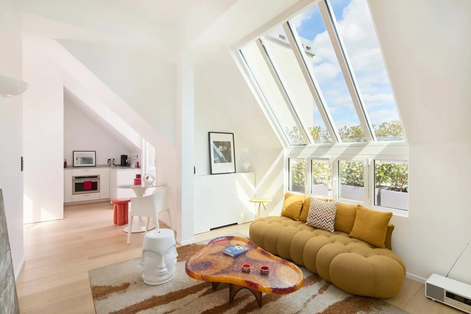 Un superbe pied-à-terre à deux pas des Champs-Élysées