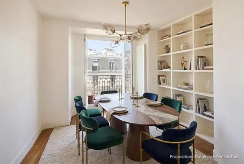 Un duplex lumineux en étage élevé en plein cœur de Paris