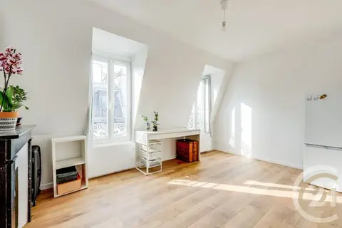 Appartement F1 à vendre PARIS