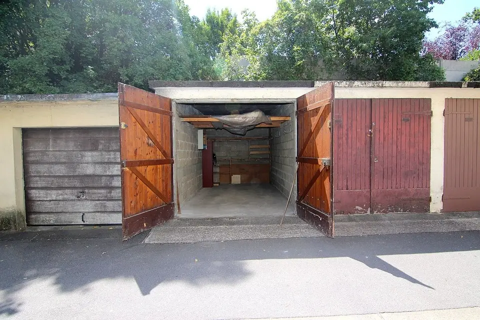 Garage — Colombes