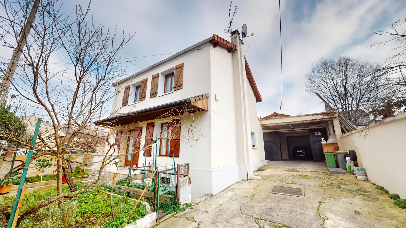 House — 3 ch. — Clichy-sous-Bois