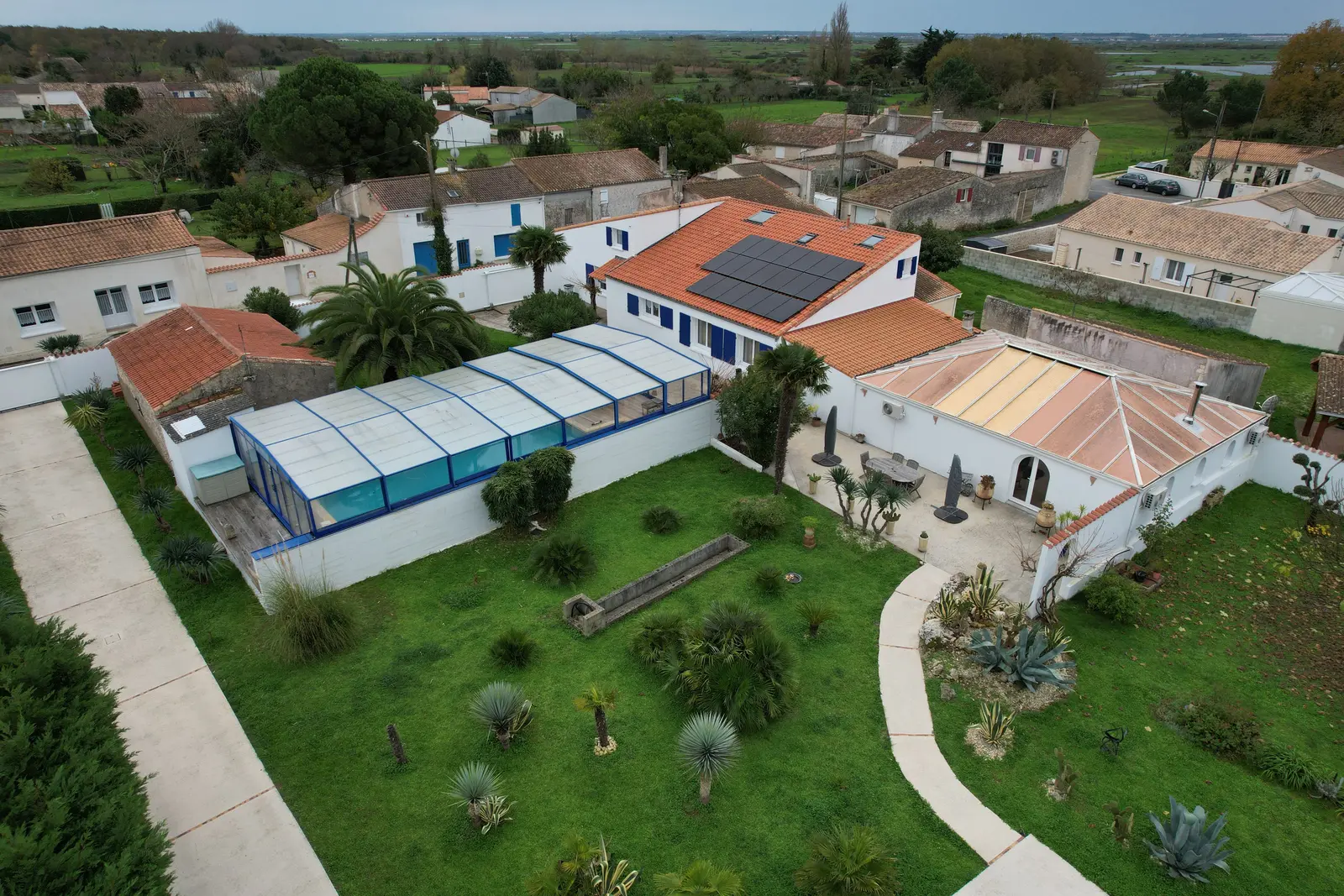 House — 4 ch. — Saint-Just-Luzac