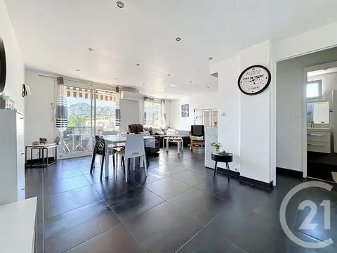 Appartement à louer MARSEILLE