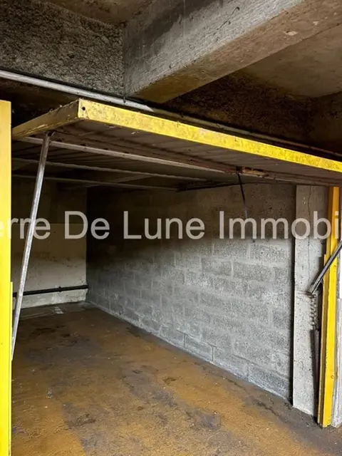Box fermé sécurisé – Quai Gillet 4ième –sous-sol